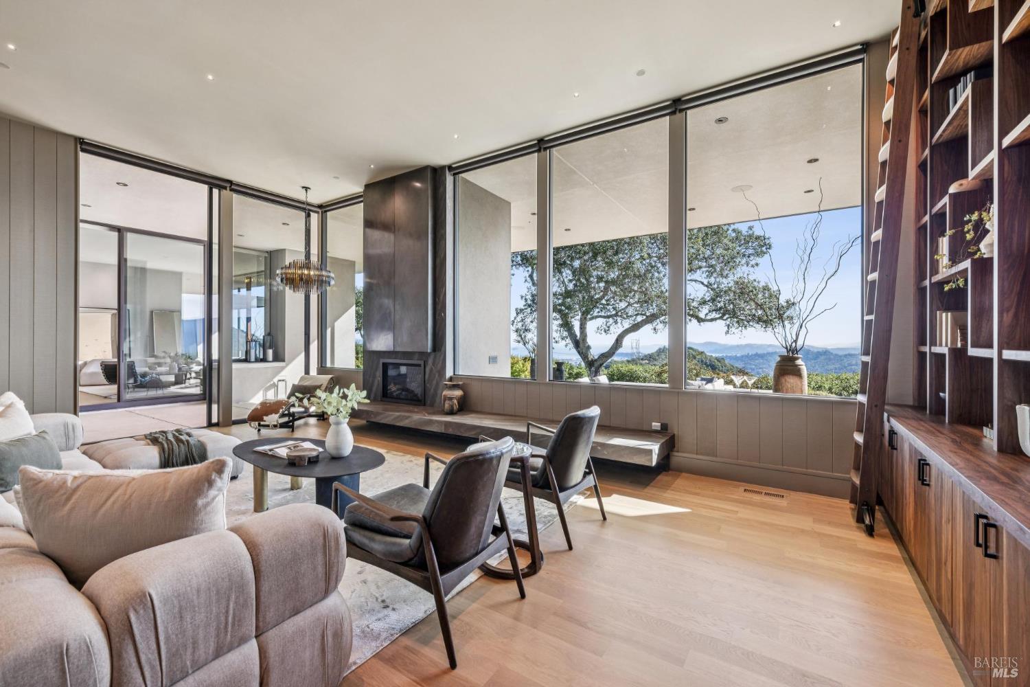 87 Oakmont Avenue San Rafael, CA 94901 - Photo 23 of 92