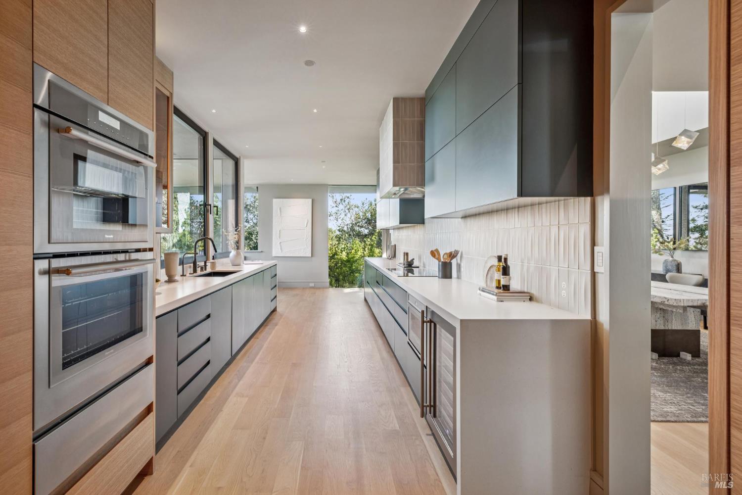 87 Oakmont Avenue San Rafael, CA 94901 - Photo 49 of 92