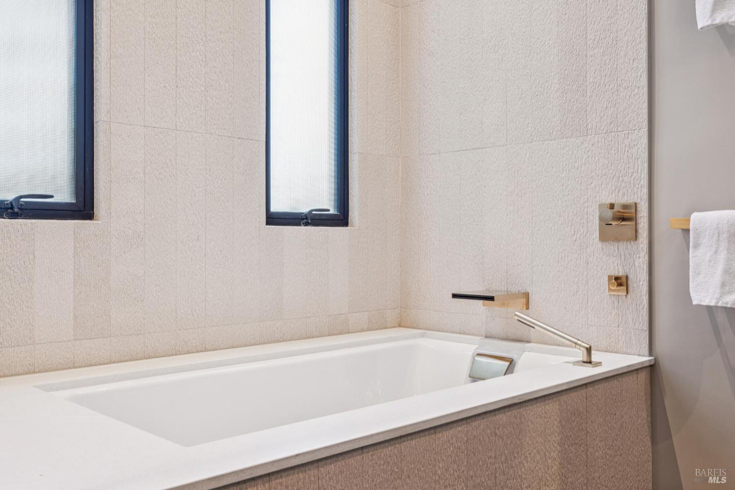 87 Oakmont Avenue San Rafael, CA 94901 - Photo 64 of 92