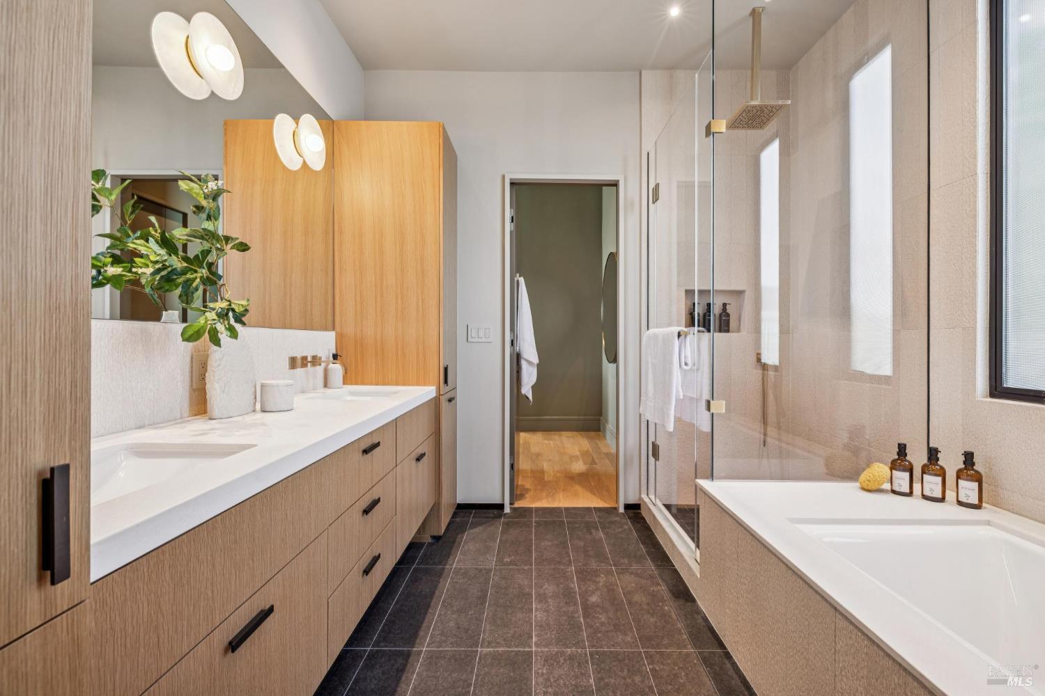 87 Oakmont Avenue San Rafael, CA 94901 - Photo 65 of 92