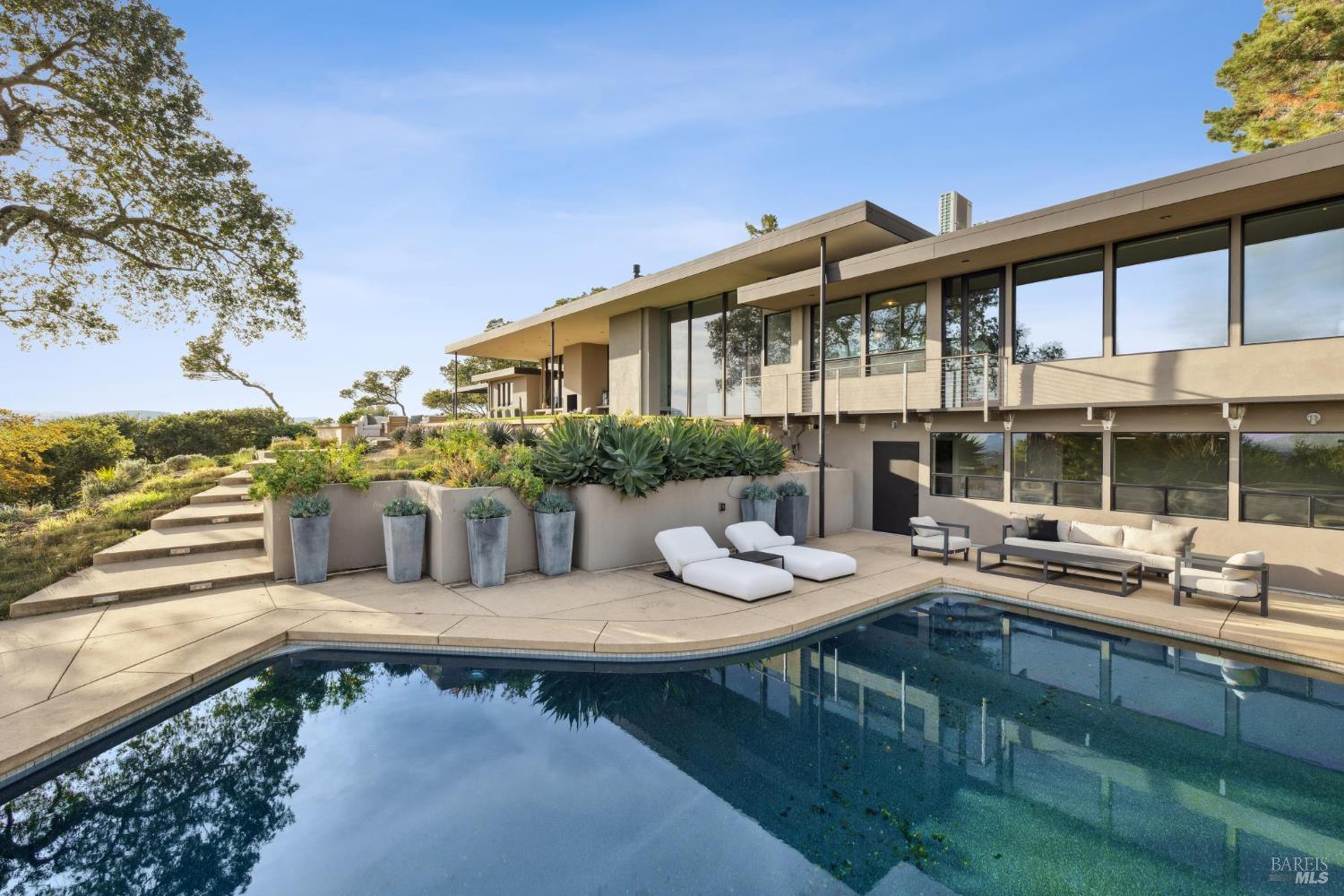 87 Oakmont Avenue San Rafael, CA 94901 - Photo 72 of 92