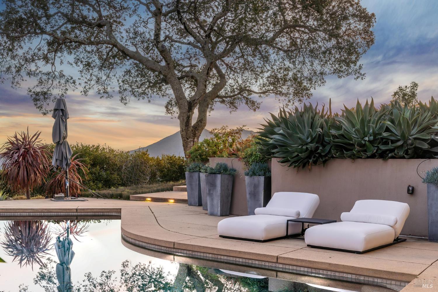 87 Oakmont Avenue San Rafael, CA 94901 - Photo 76 of 92