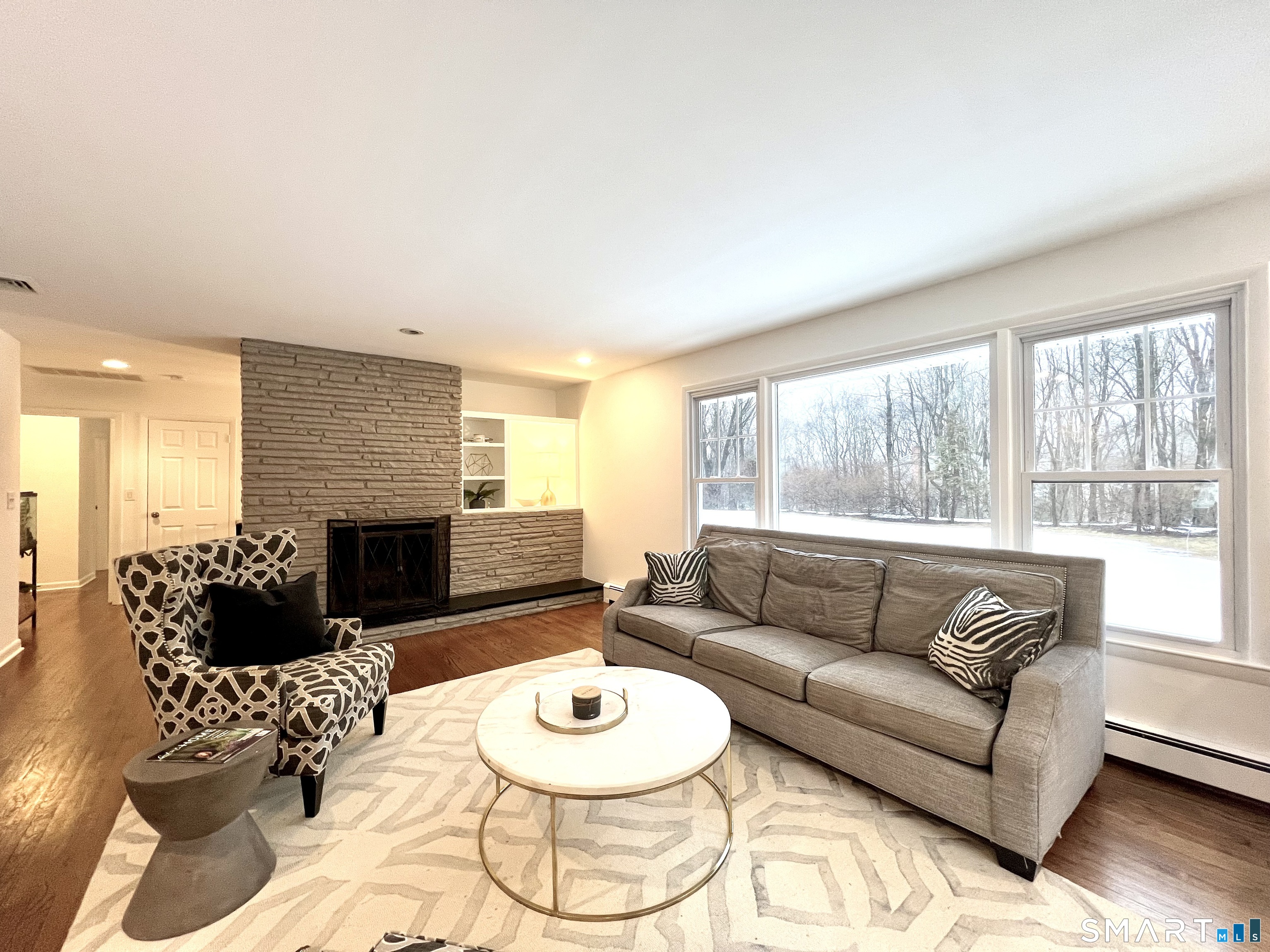 221 Catalpa Road Wilton, CT 06897 - Photo 8 of 39
