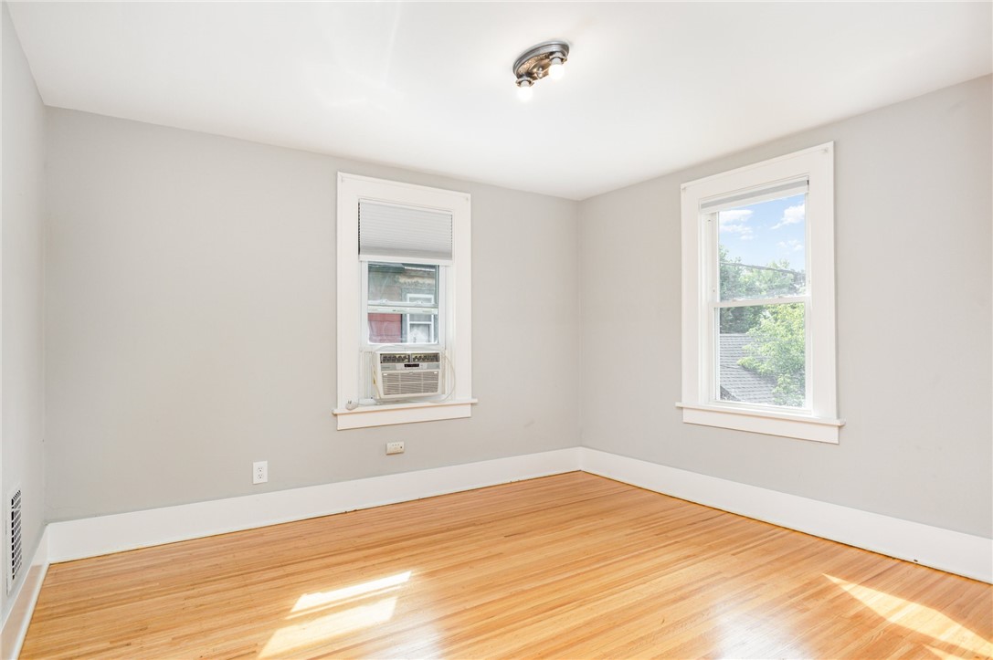 115 Spencer Road Irondequoit, NY 14609 - Photo 15 of 28