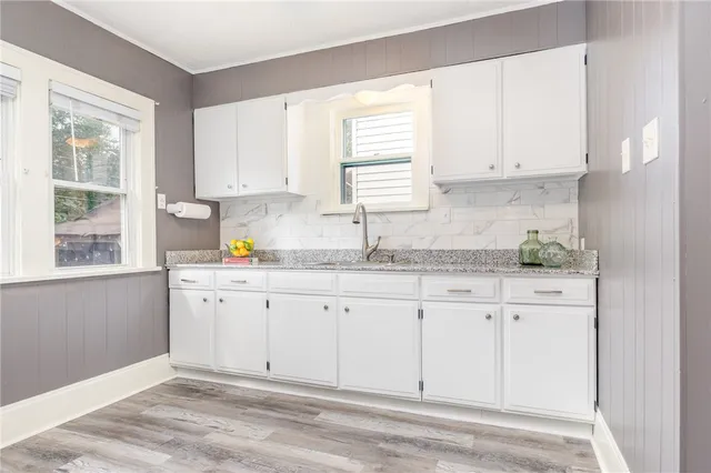 $190,000 | 115 Spencer Road, Irondequoit, NY 14609