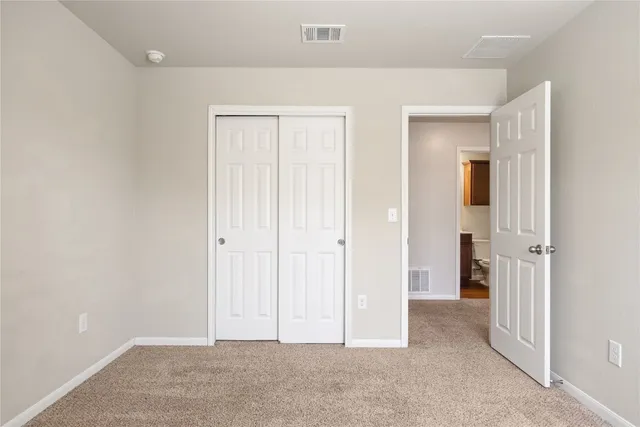 $320,000 | 401 South Hunting Lodge Lane, Bastrop, TX 78602