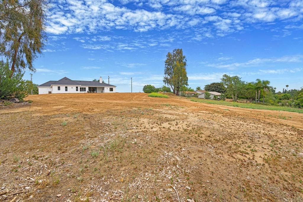 1547 Dickey Street Fallbrook, CA 92028 - Photo 43 of 45