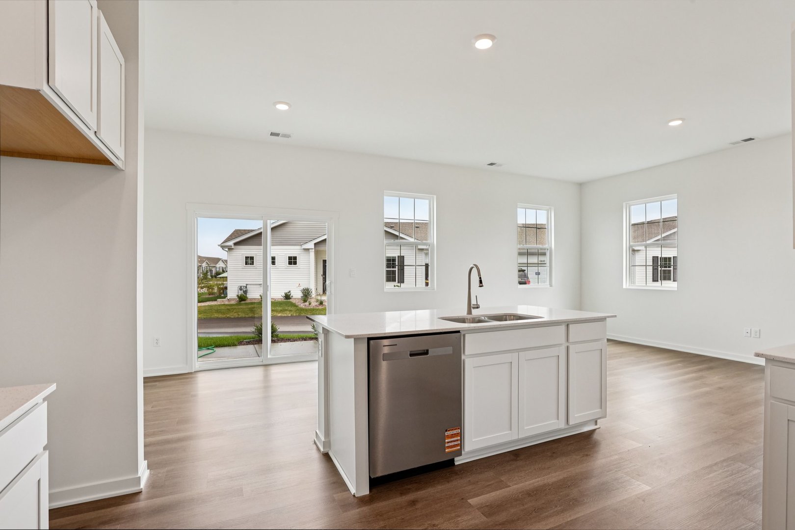 6481 Juniper Drive Wonder Lake, IL 60097 - Photo 13 of 59