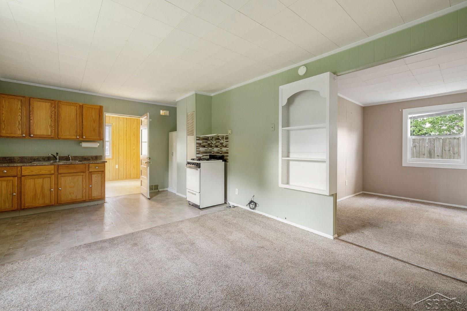 1730 Hemmeter Road Saginaw, MI 48638 - Photo 41 of 44 50090164-40.JPG
