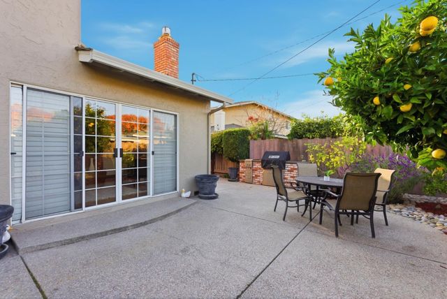 $2,699,000 | 1071 West Iowa Avenue, Sunnyvale, CA 94086