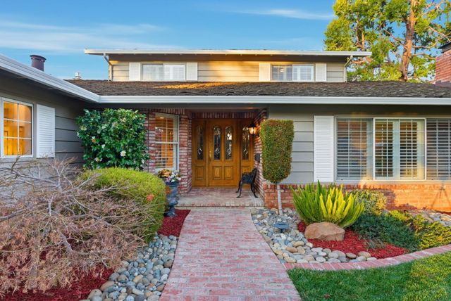 $2,699,000 | 1071 West Iowa Avenue, Sunnyvale, CA 94086