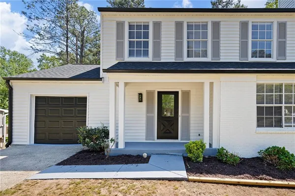 $355,000 | 898 Trace Circle Northeast, Marietta, GA 30066