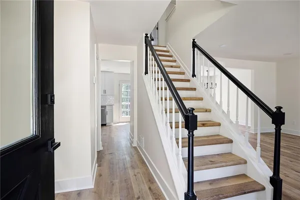 $355,000 | 898 Trace Circle Northeast, Marietta, GA 30066