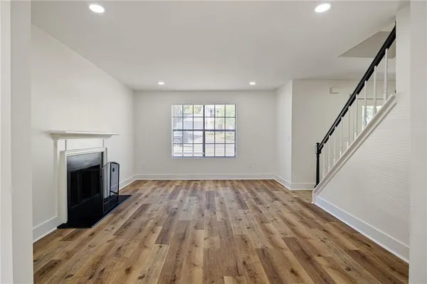 $355,000 | 898 Trace Circle Northeast, Marietta, GA 30066