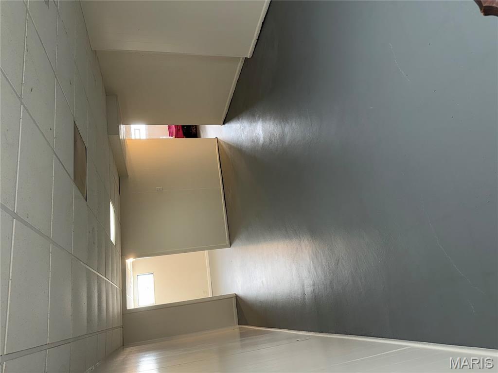 10539 Monarch Drive St. Louis, MO 63136 - Photo 11 of 20