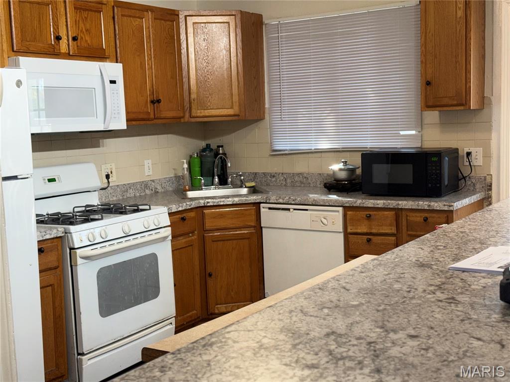 10539 Monarch Drive St. Louis, MO 63136 - Photo 12 of 20