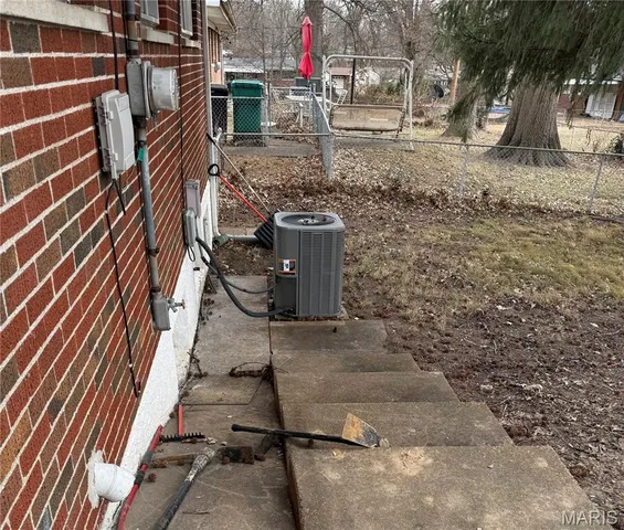 $135,000 | 10539 Monarch Drive, St. Louis, MO 63136