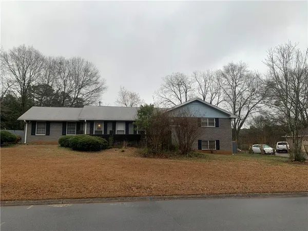 $260,000 | 8806 Twin Oaks Drive, Jonesboro, GA 30236