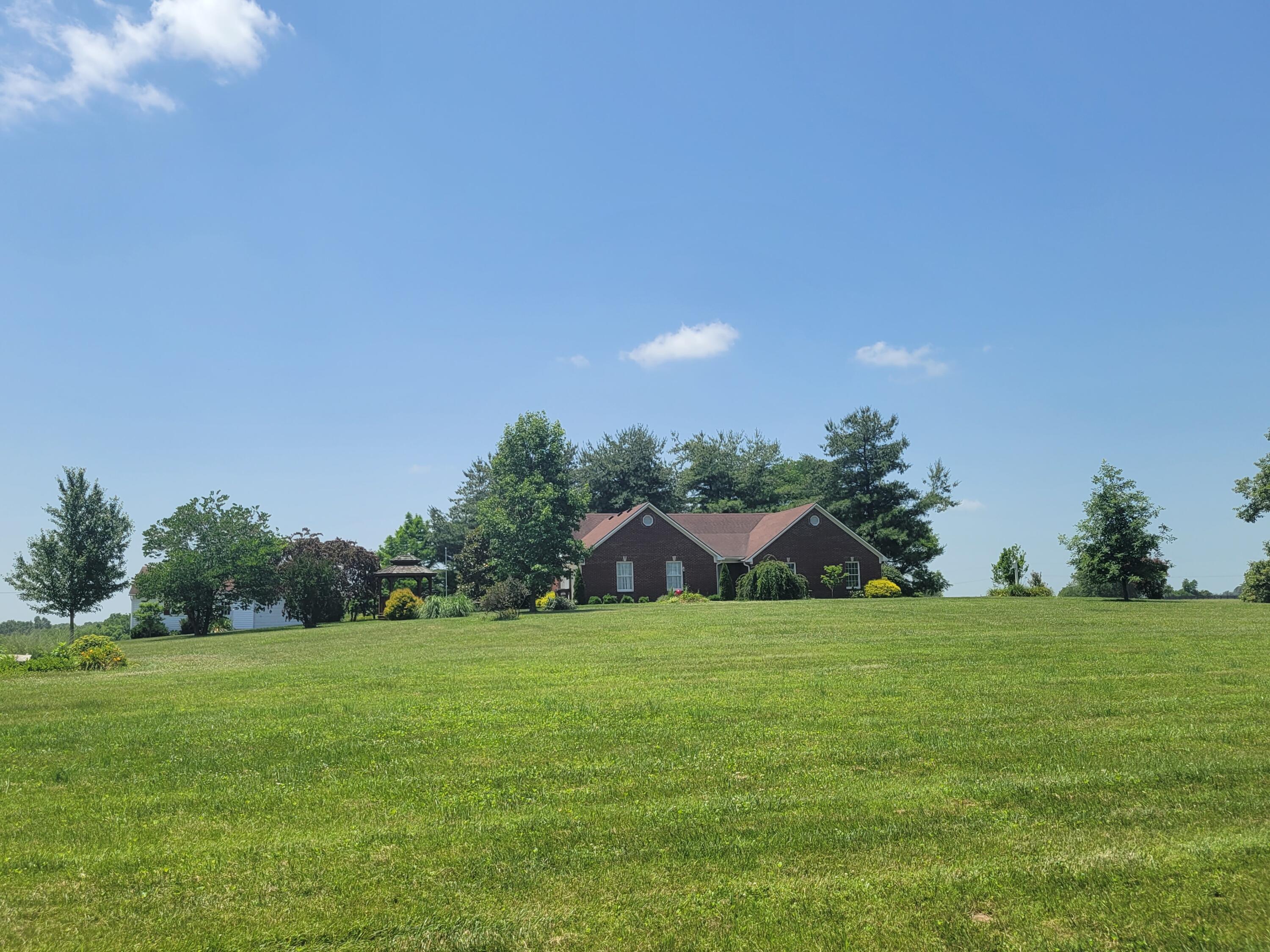 4897 Fords Mill Road Versailles, KY 40383 - Photo 49 of 52 20220615_132246