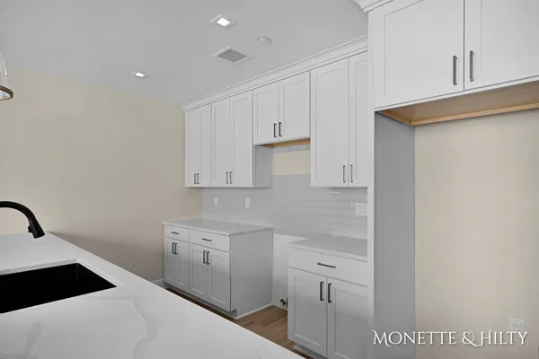 $809,000 | 901 Adelaide Circle, Unit 607, Muskegon, MI 49441
