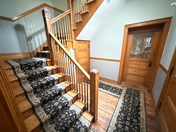 $2,100 | 3212 West Altgeld Street, Unit 2, Chicago, IL 60647