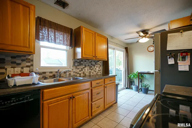 $154,000 | 1334 Crestview Avenue, East Peoria, IL 61611