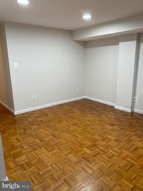 8564 Springfield Oaks Drive Springfield, VA 22153 - Photo 19 of 31 Gallery Image 19