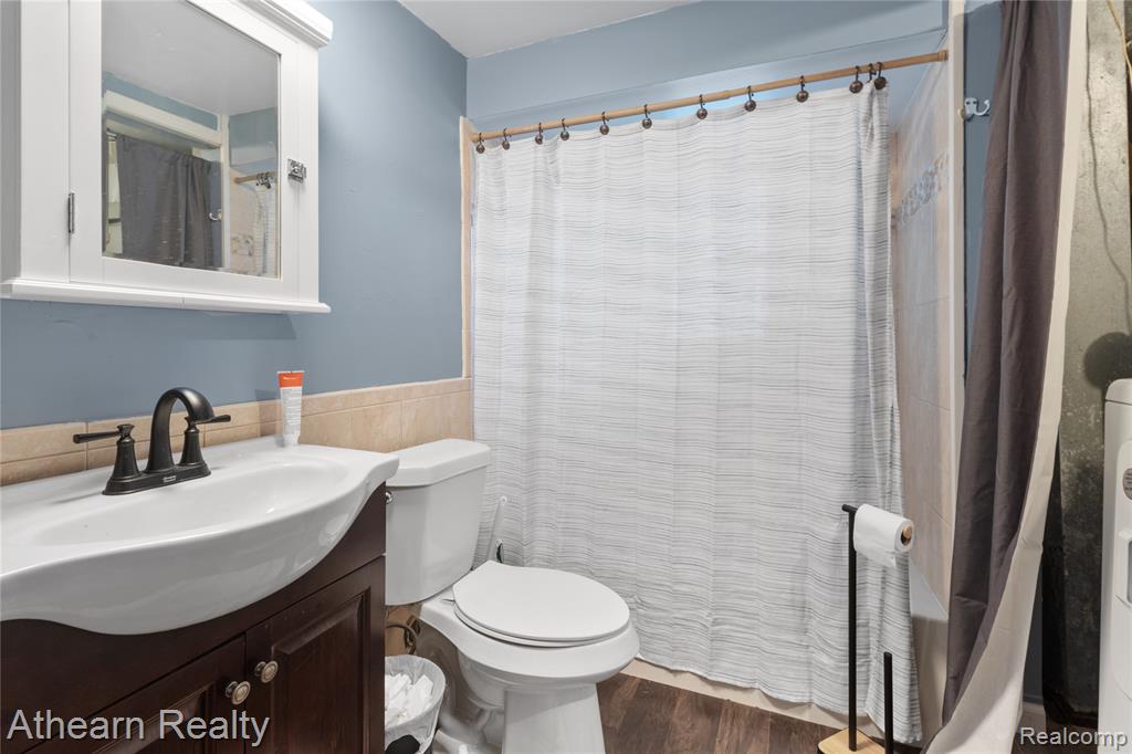 3375 Seymour Road Swartz Creek, MI 48473 - Photo 16 of 18