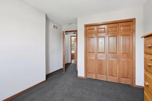 $825,000 | 24120 Redwing Avenue, New Prague, MN 56071