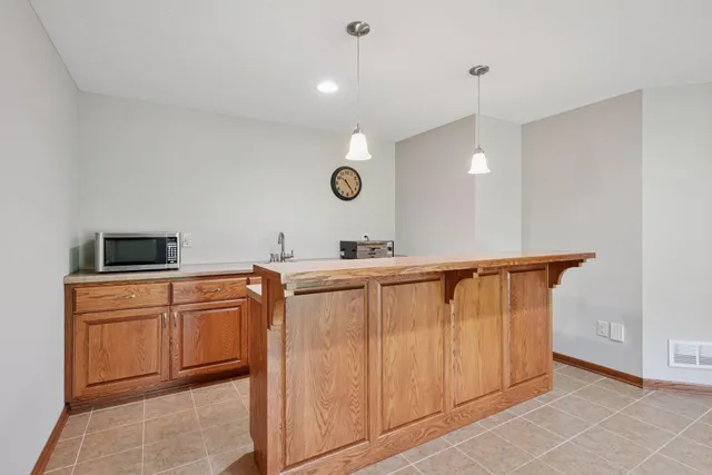 $825,000 | 24120 Redwing Avenue, New Prague, MN 56071