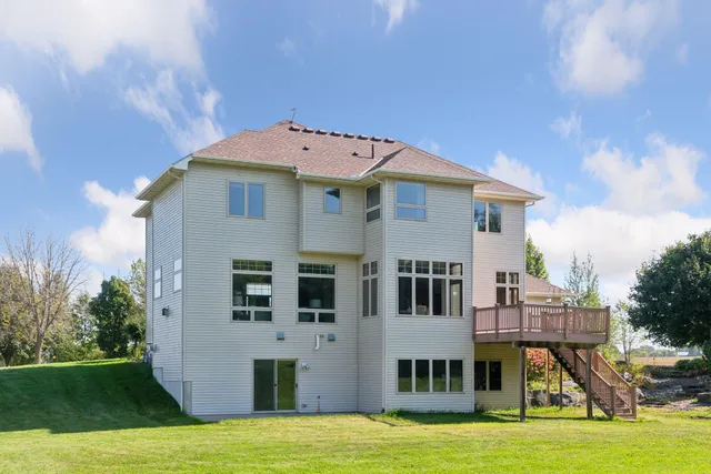 $825,000 | 24120 Redwing Avenue, New Prague, MN 56071