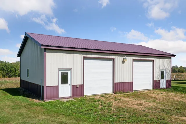 $825,000 | 24120 Redwing Avenue, New Prague, MN 56071