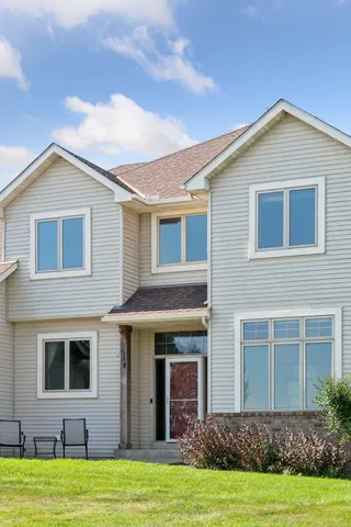 $825,000 | 24120 Redwing Avenue, New Prague, MN 56071