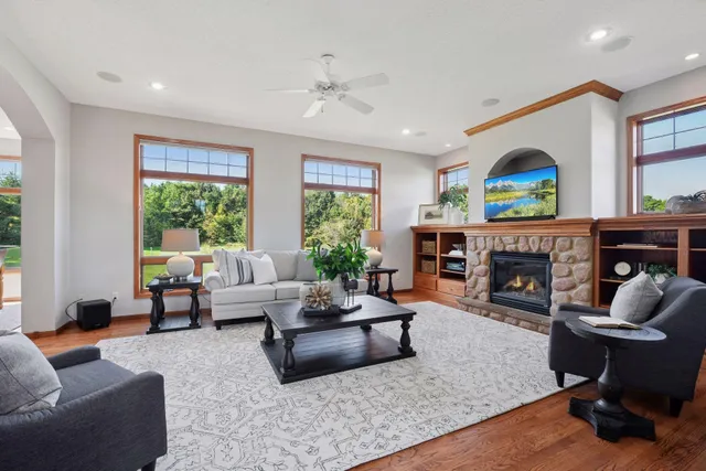 $799,900 | 24120 Redwing Avenue, New Prague, MN 56071