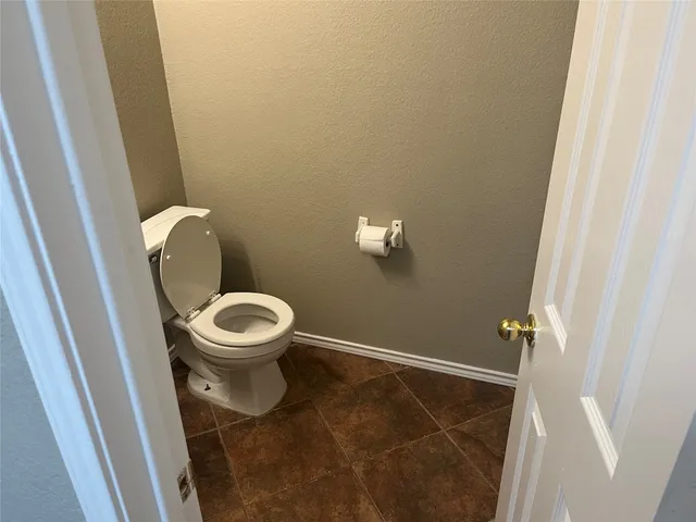 $1,750 | 694 Hogan, Kyle, TX 78640