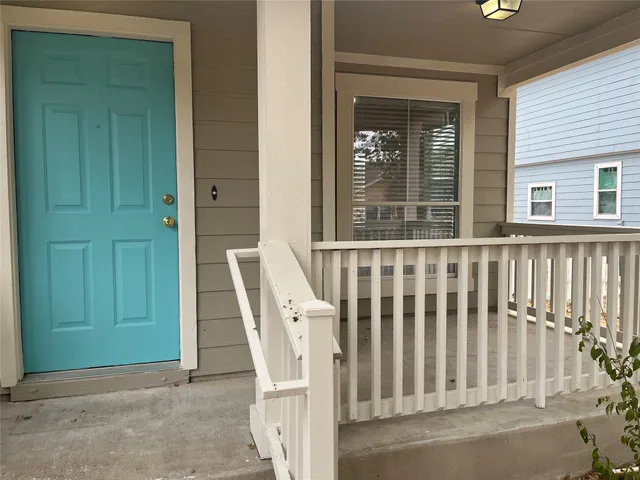 $1,750 | 694 Hogan, Kyle, TX 78640