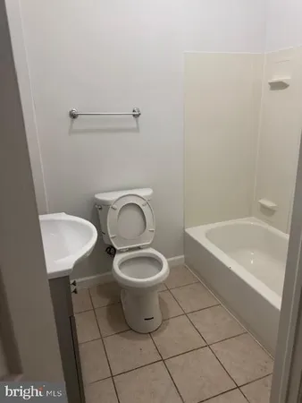 $825 | 2216 North Broad Street, Unit C3, Philadelphia, PA 19132