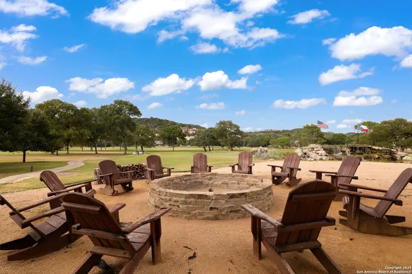 $294,000 | 20 Tapatio Drive East, Unit 205, Boerne, TX 78006