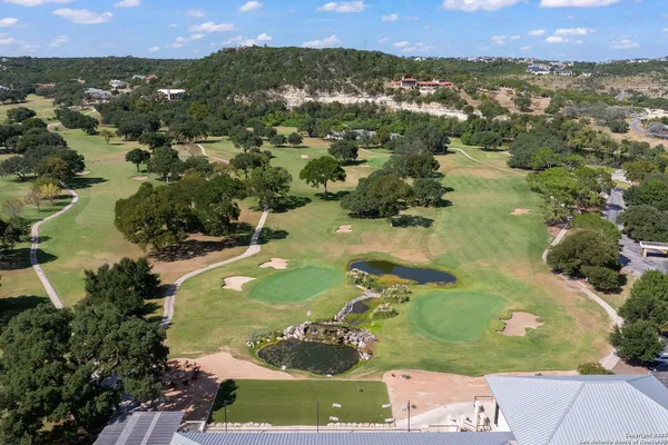 $294,000 | 20 Tapatio Drive East, Unit 205, Boerne, TX 78006