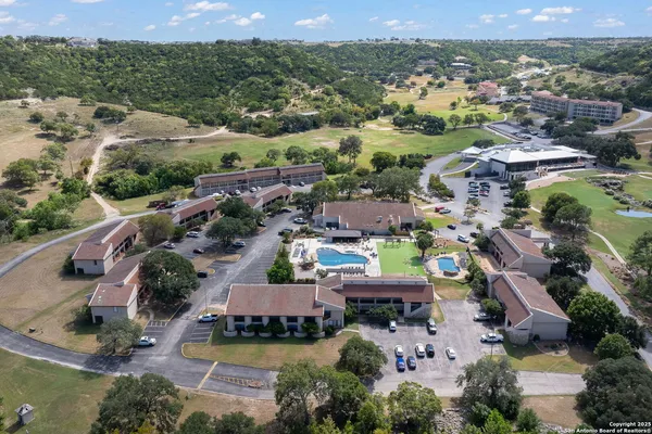 $294,000 | 20 Tapatio Drive East, Unit 205, Boerne, TX 78006
