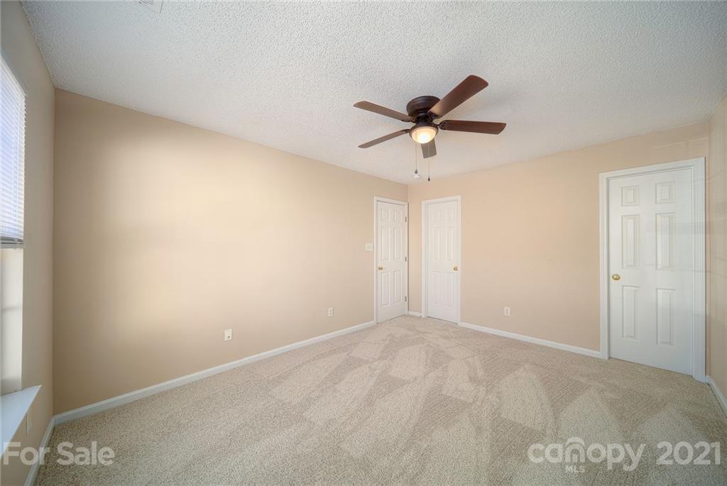2902 Fairglen Road Charlotte, NC 28269 - Photo 16 of 19