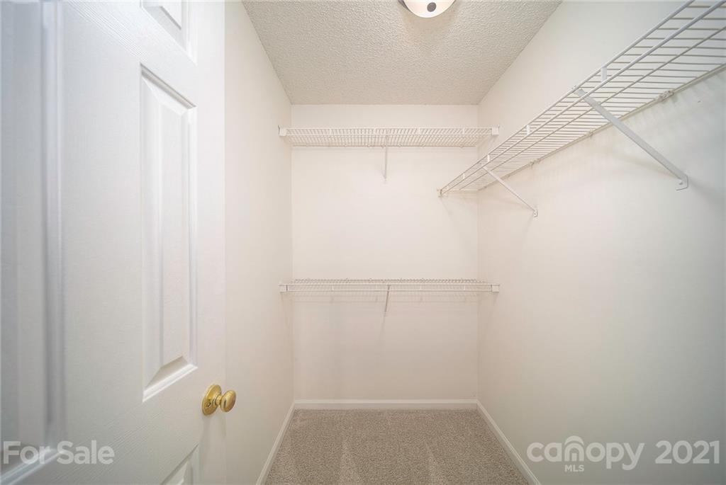 2902 Fairglen Road Charlotte, NC 28269 - Photo 18 of 19