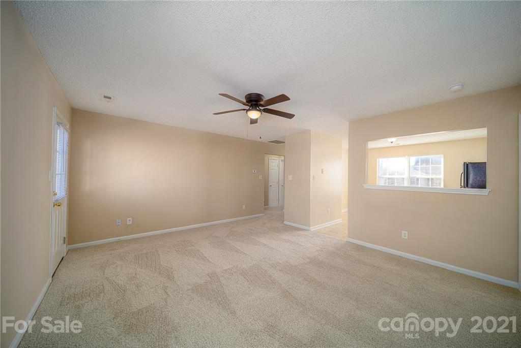 2902 Fairglen Road Charlotte, NC 28269 - Photo 9 of 19