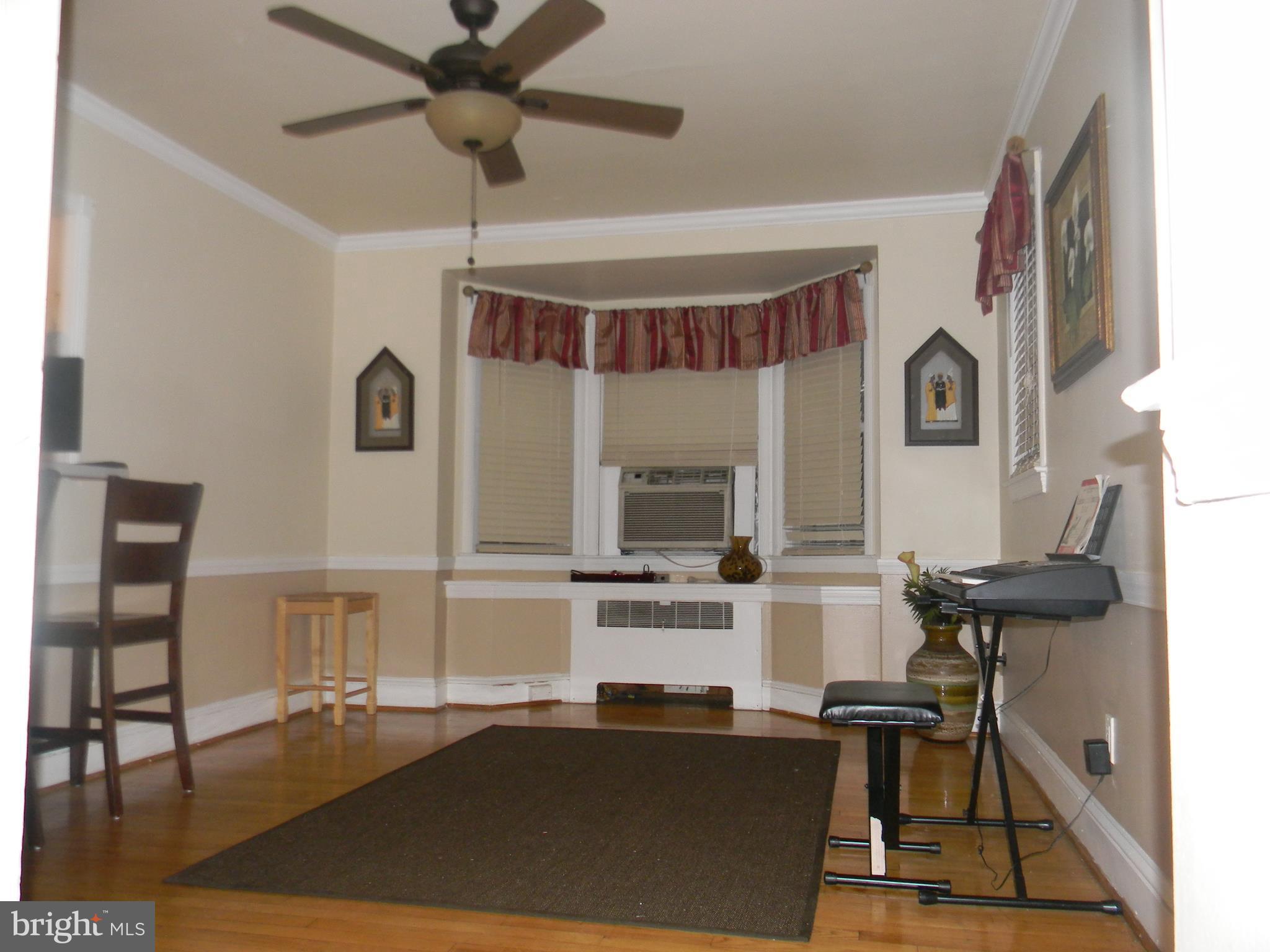 3739 Clarinth Road Baltimore, MD 21215 - Photo 3 of 20 Dining Room