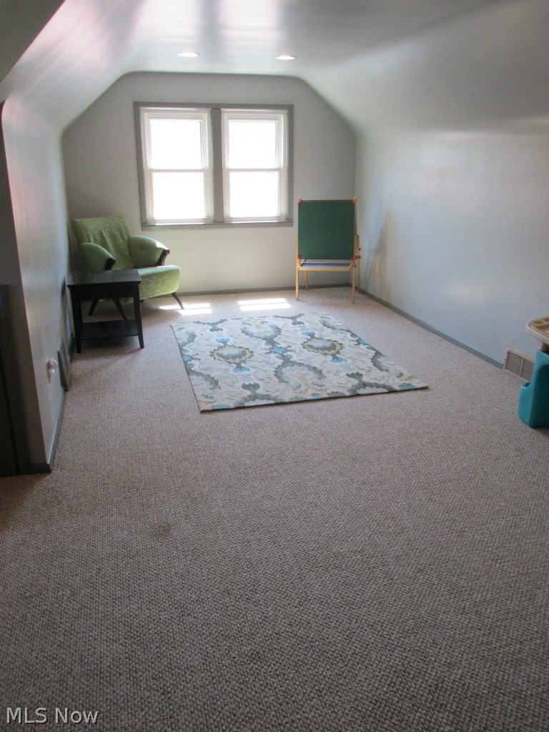 1584 Rush Road Wickliffe, OH 44092 - Photo 9 of 10 Gallery Image 9