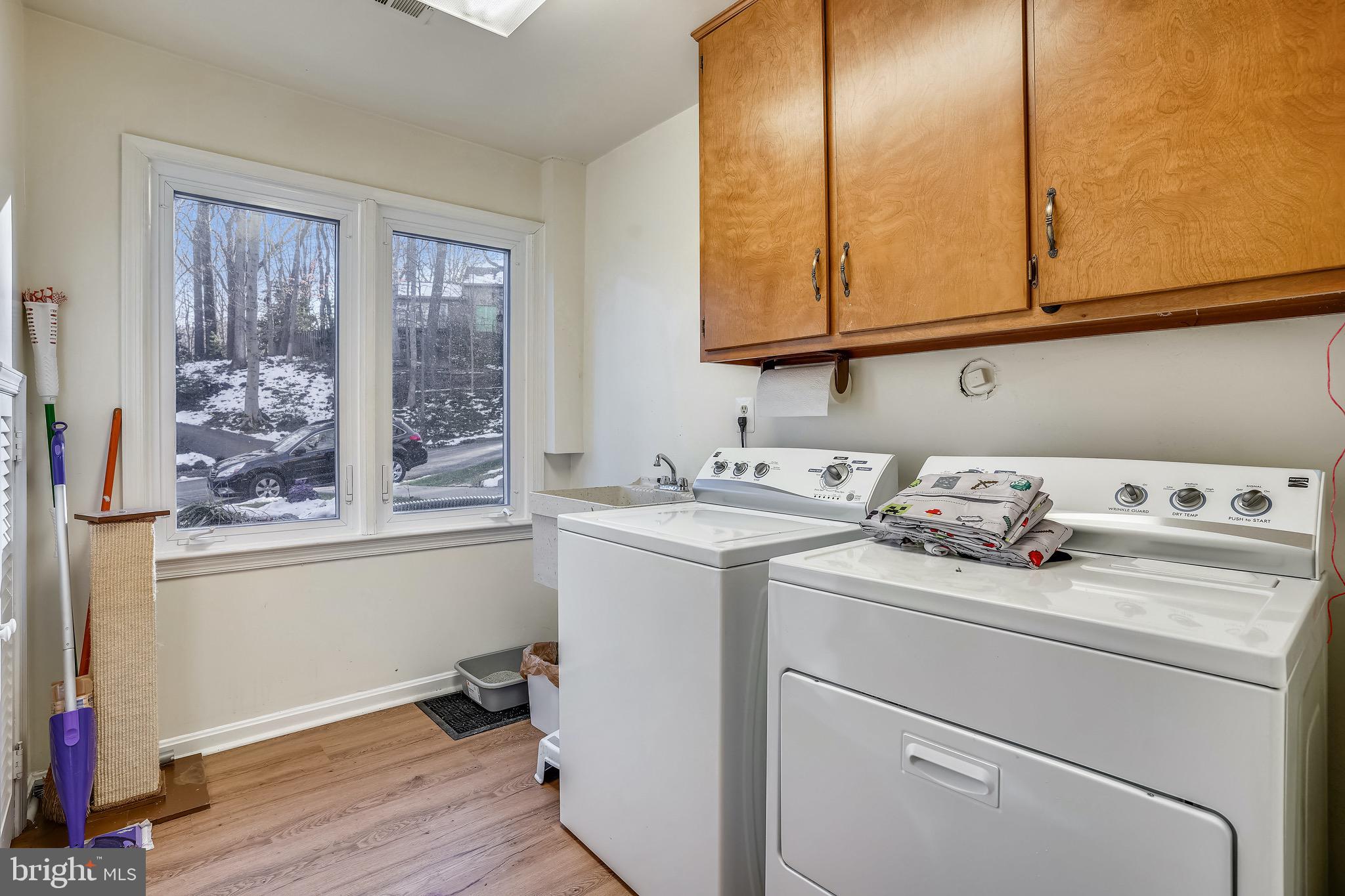 4106 North RoundHill Road Arlington, VA 22207 - Photo 38 of 55 Laundry room with natural light