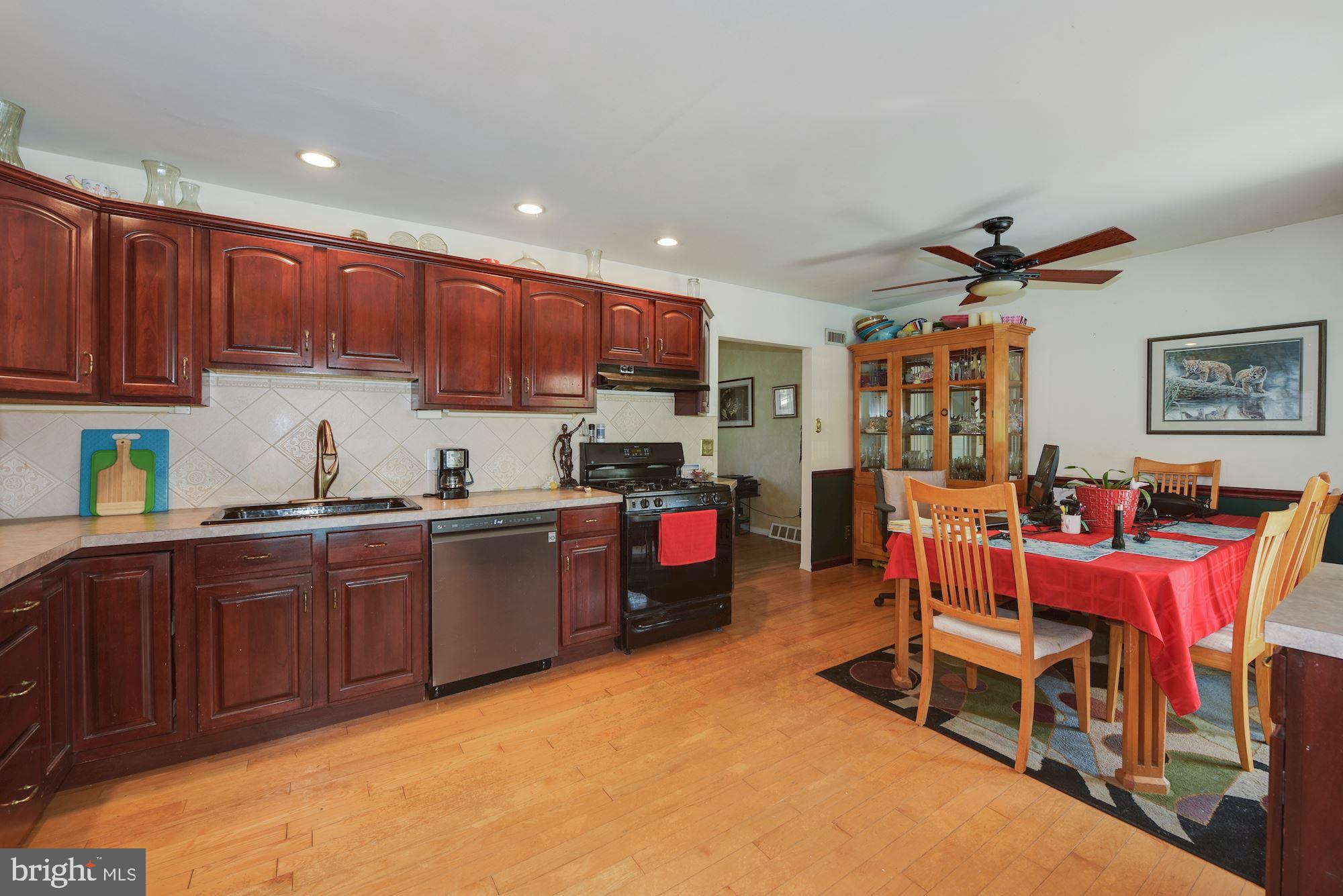 471 Hampton Road King of Prussia, PA 19406 - Photo 9 of 18 Gallery Image 9