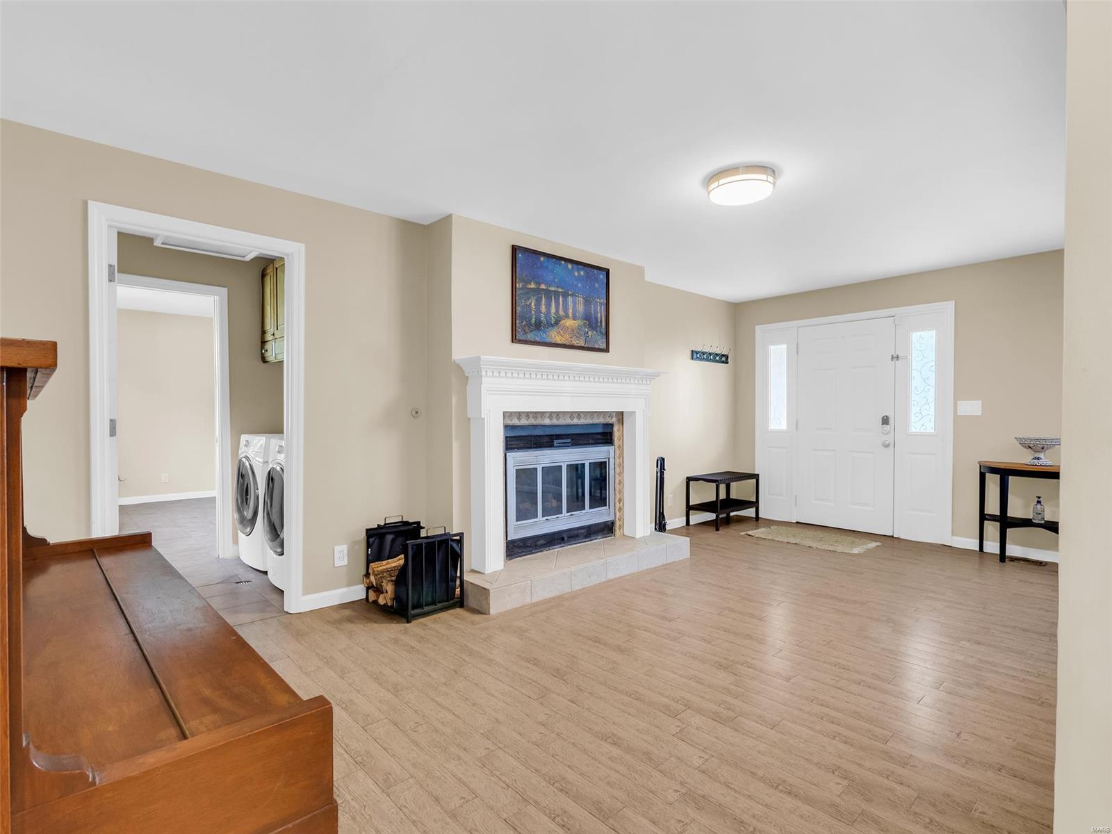 3313 Ringer Road St. Louis, MO 63125 - Photo 11 of 33 Gallery Image 11