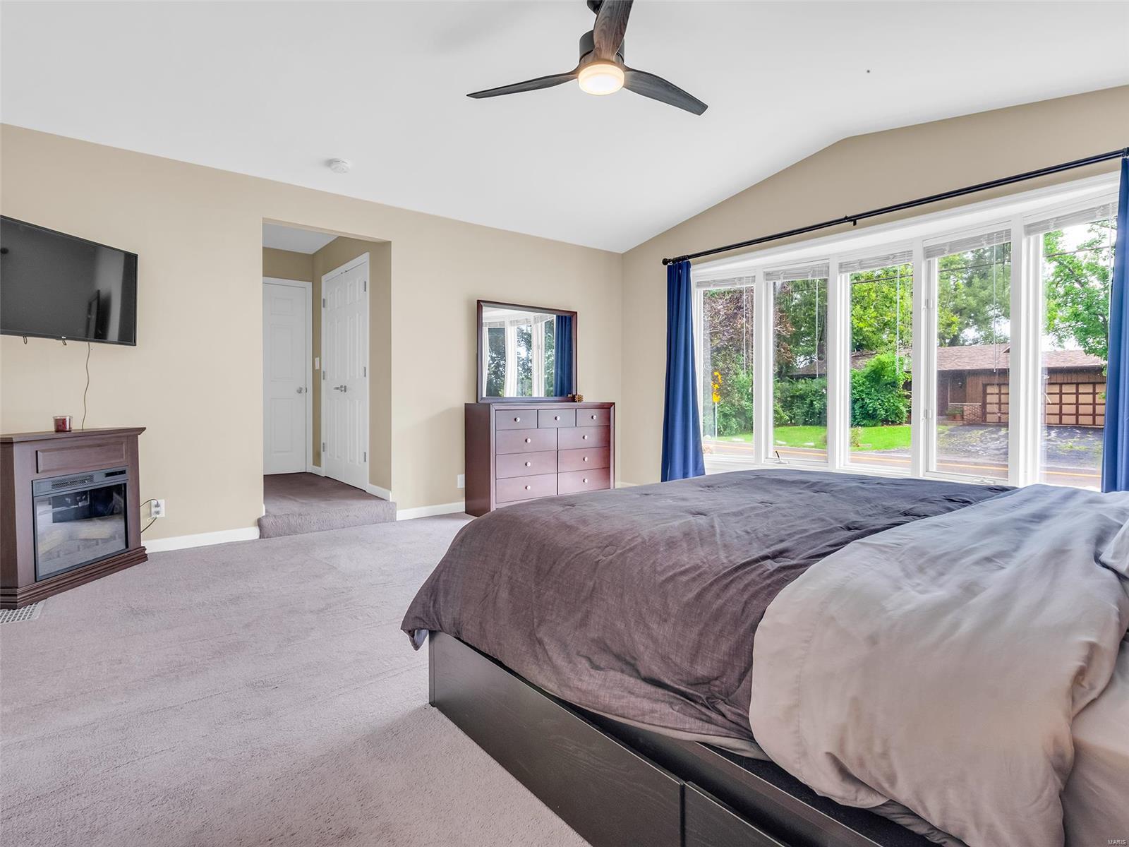 3313 Ringer Road St. Louis, MO 63125 - Photo 12 of 33 Gallery Image 12
