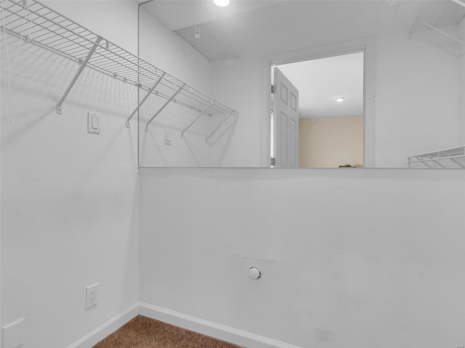 3313 Ringer Road St. Louis, MO 63125 - Photo 19 of 33 Gallery Image 19